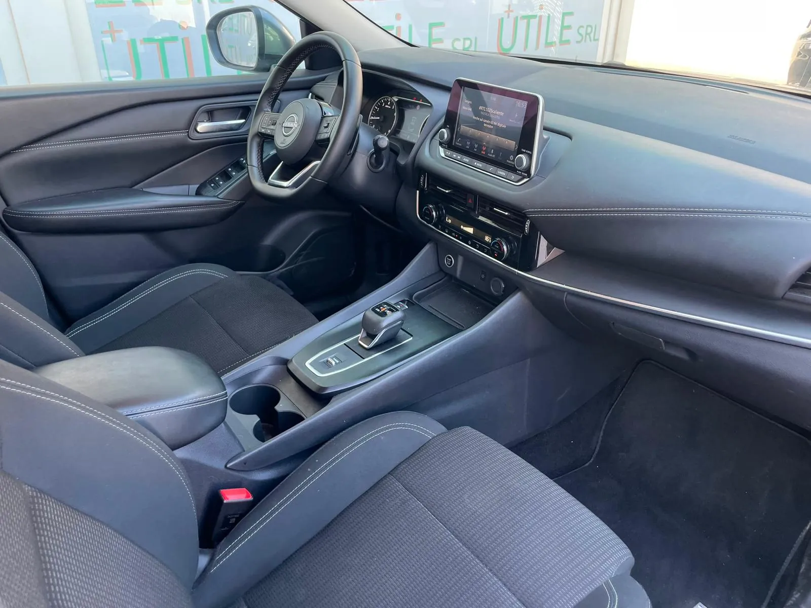 Nissan Qashqai 1.3 Connecta XTronic Sports 2024