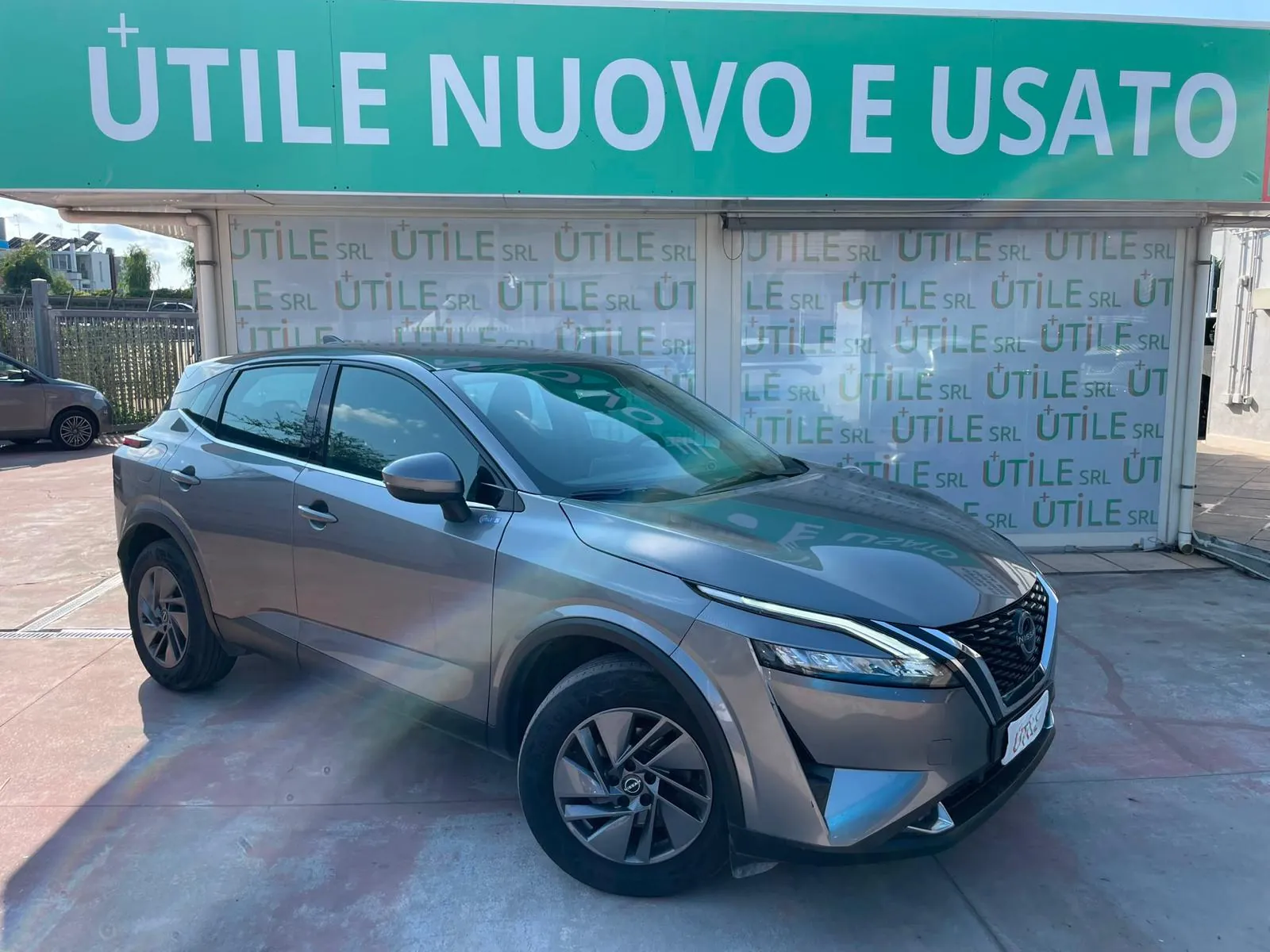 Nissan Qashqai 1.3 Connecta XTronic Sports