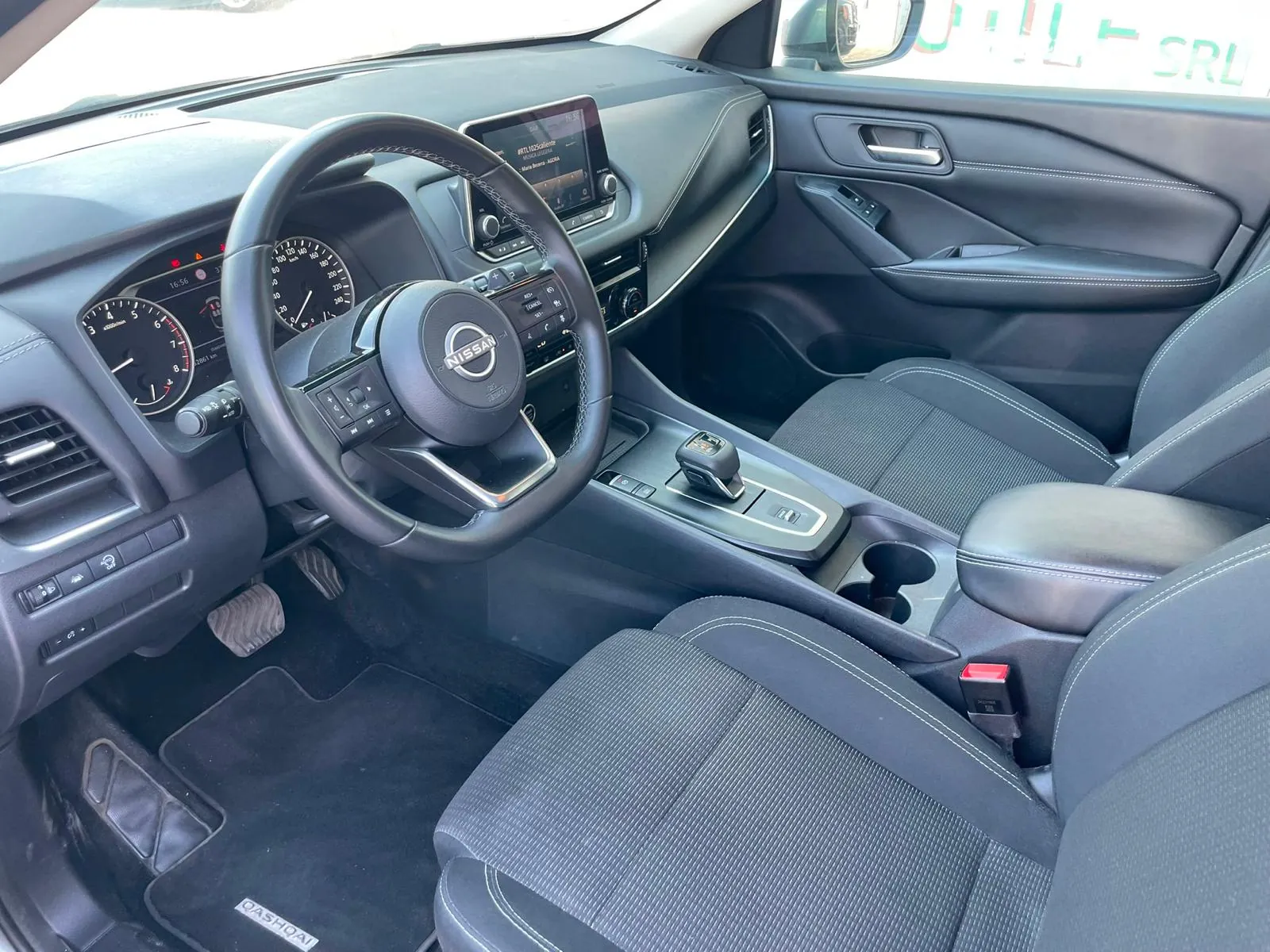 Nissan Qashqai 1.3 Connecta XTronic Sports 2024